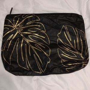 Aloha Collection pouch